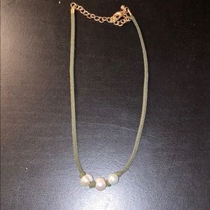 Pearl necklace/choker